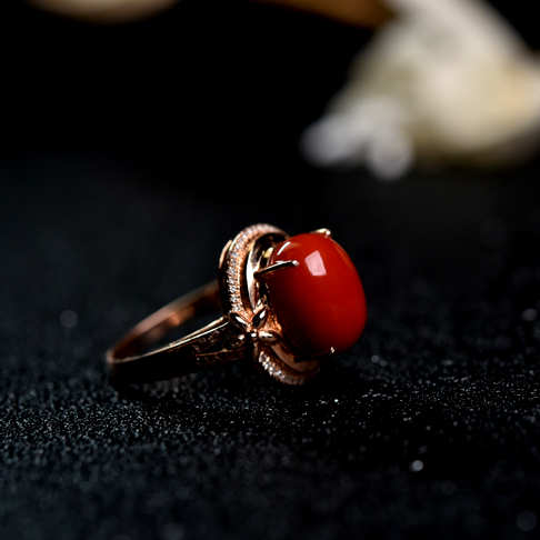 金镶钻沙丁朱红珊瑚戒指--红珊瑚-沙丁-B10J817H26013